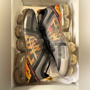 Women's Nike Vapormax size 7.5